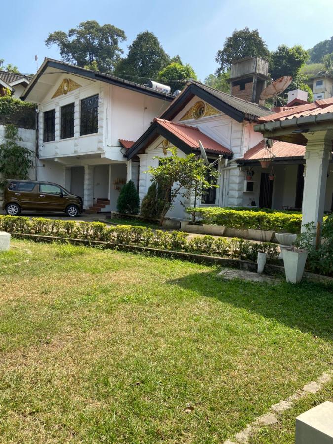 Kandy Garden Villa Exteriör bild
